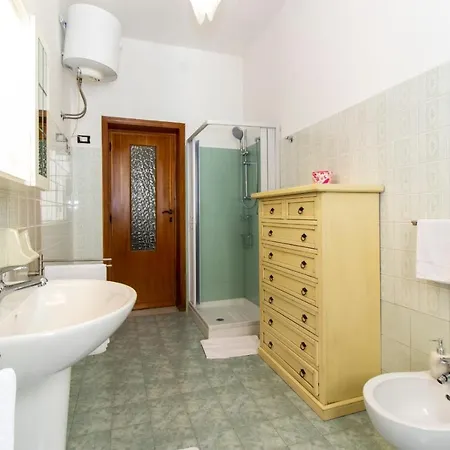 Apartment Paoli 95
